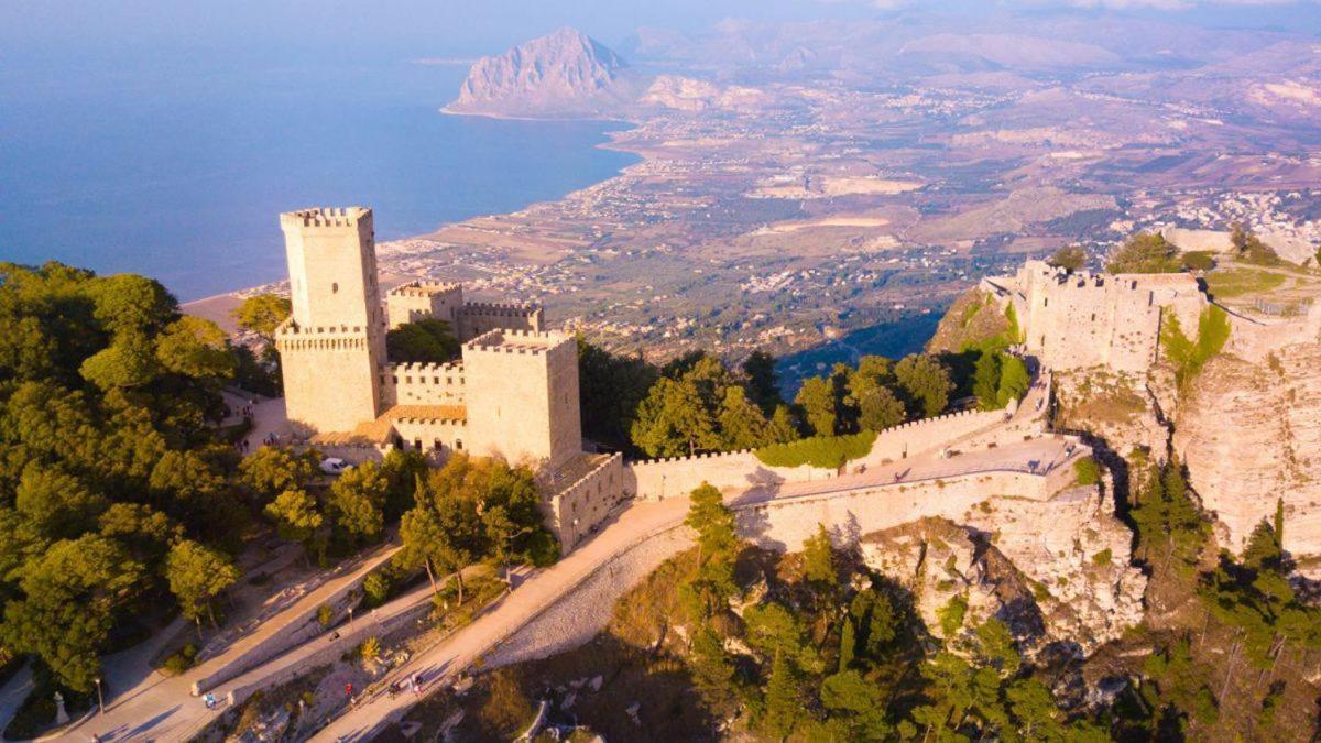 Stranizza D'Amari Lägenhet Casa Santa  Exteriör bild